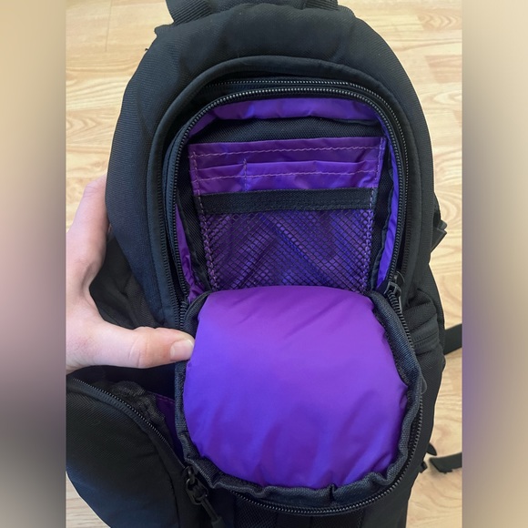 DSLR Camera Backpack - Picture 4 of 6